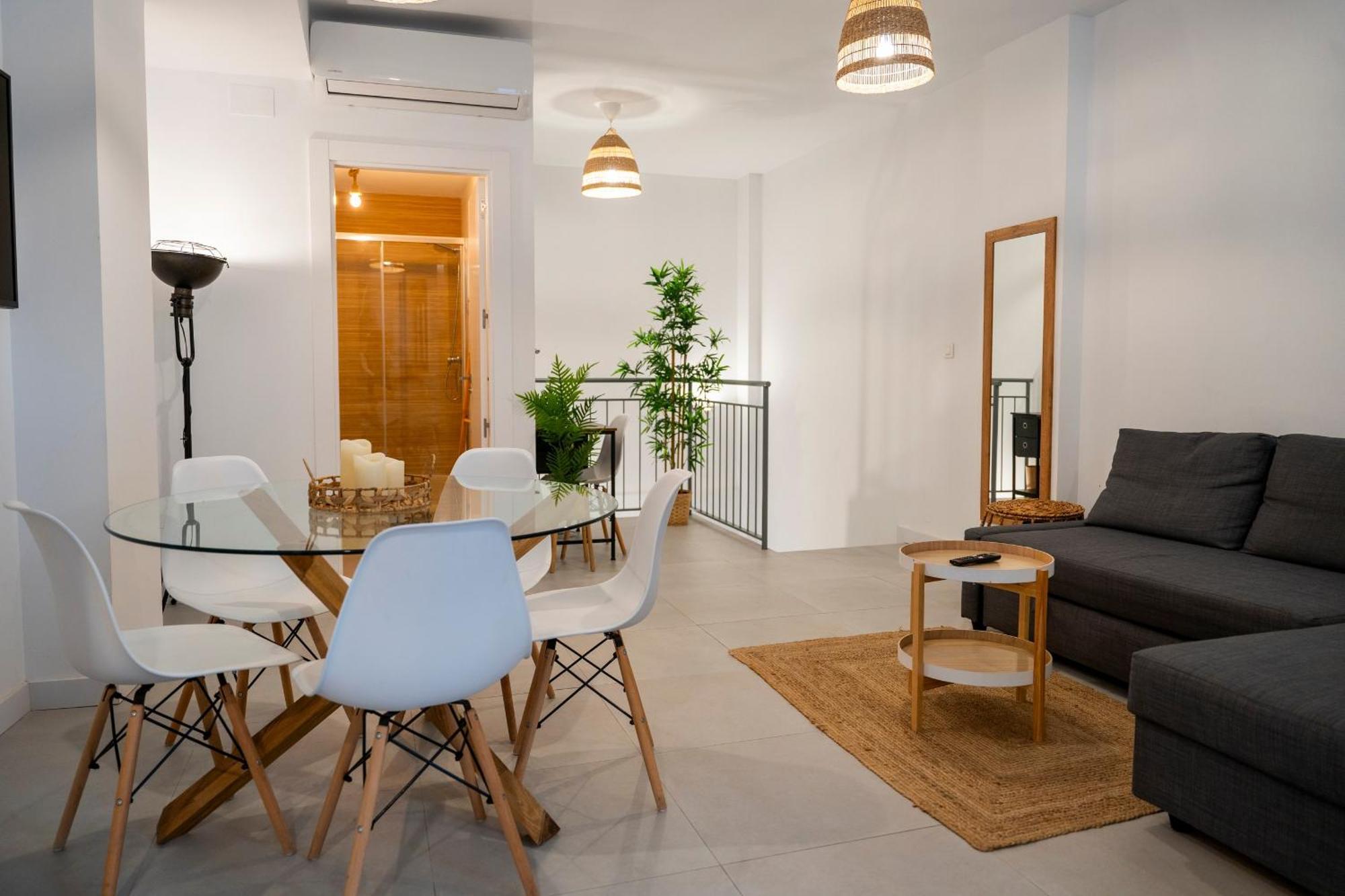 Apartment Andrea In Malaga Center Exterior photo